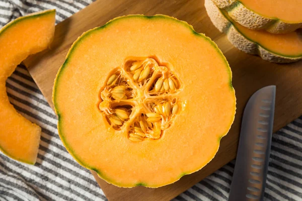 Frutta Cruda Melone Biologico Arancione Pronta Mangiare — Foto Stock