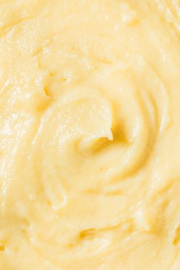 Ev yapımı tatlı vanilyalı muhallebi Tatlı olarak kullanılacak.