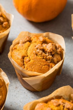 Healthy Homemade Pumpkin Spice Muffins for Breakfast
