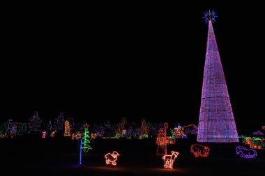 Duluth, Minnesota Lake Superior Shores kış sezonu boyunca Noel ışıkları