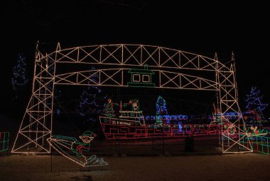 Duluth, Minnesota Lake Superior Shores kış sezonu boyunca Noel ışıkları