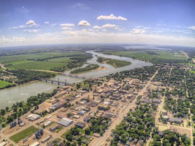 Yankton, Güney Dakota, Missouri Nehri 'nin orta batısında bulunan bir kolej kasabasıdır.