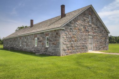 Fort Ridgley Eyalet Parkı 1862 Dakota Savaşı 'nın bir parçası olan tarihi bir kaleyi koruyor.