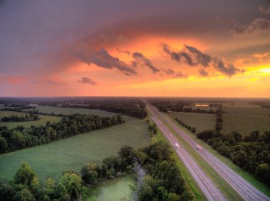 Tennessee 'de Bir Yaz Günbatımının Hava Görüntüsü