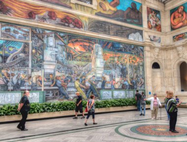 Detroit Sanat Enstitüsü 'nde birçok eser sergilenmektedir.