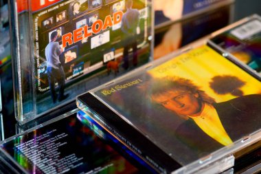 80 'lerden ve 90' ların en ünlü müzik, kapak ve yakın çekim makro fotoğrafçılarından CD kapakları