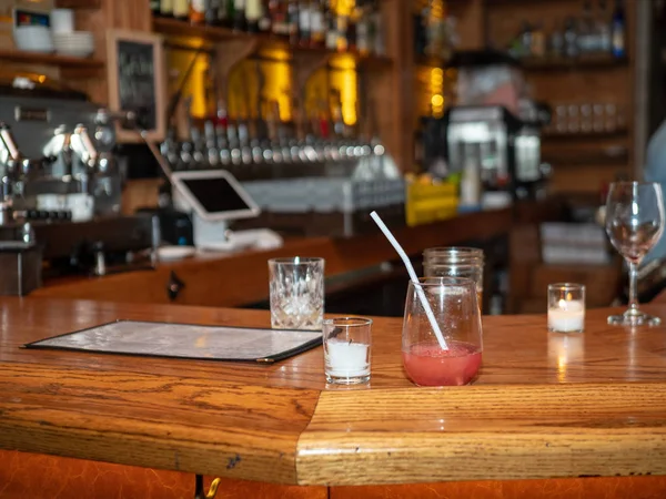 Fruity Cocktail Straw Sitting Bar Top Dark Empty Location — Stock Photo, Image
