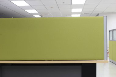 Office kabinleri bölüm, Bölüm yeşil