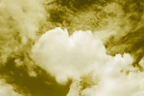 Nuages Forme Coeur Dans Ciel Valentin Fond Thèmes Couleur Jaune — Photo