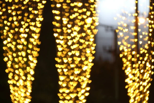 Valentines Kleurrijke Hartvormige Zwarte Achtergrond Verlichting Bokeh Voor Decoratie Bij — Stockfoto