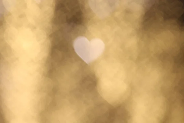 Jaune Forme Coeur Sur Fond Noir Éclairage Coloré Bokeh Blanc — Photo