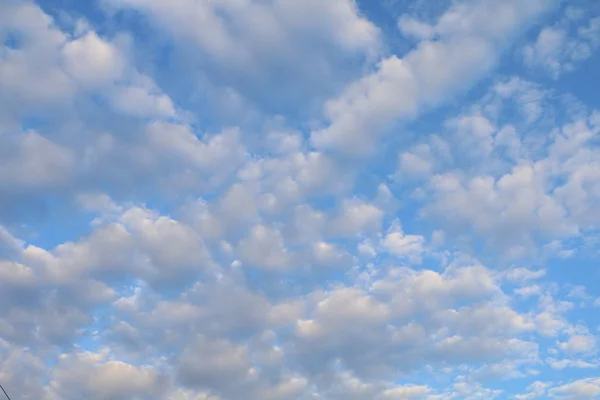 Небо Небо Пухнастими Хмарами Великий Небо Блакитне Хмарне Тло Хмарне — стокове фото