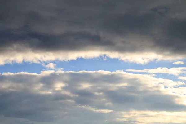 Himmel Himmel Mit Sonnenlicht Wolken Dunkel Himmel Sonnenaufgang Wolkenhintergrund Regnerische — Stockfoto