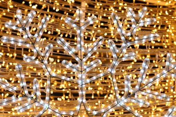 Bokeh Arka Plan Kar Şekil Altın Sarı Renkli Mutlu Noeller — Stok fotoğraf