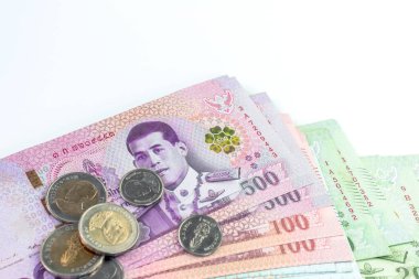 para banknotu beyaz arka plan Thai baht, tasarruf para ve finans iş konsepti, kopyalama alanı