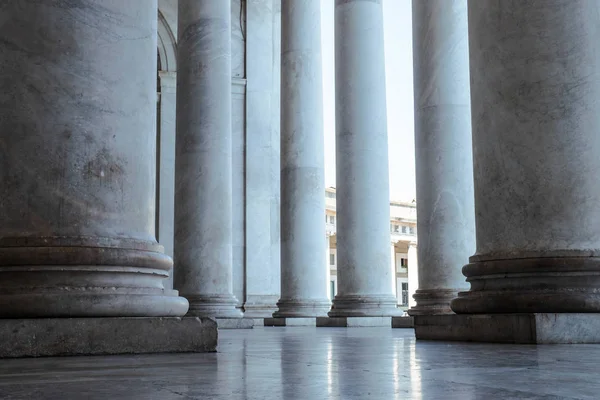 Columnas Arquitectura Iglesia Catedral Massive Ancient Style Historical Church Details — Foto de Stock