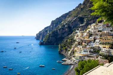 İtalyan tatilleri - güzel plaj, Positano - doğal Amalfi coast