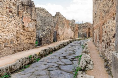 Pompei, İtalya için eski harabe Sokağı. İtalyan antik şehirdeki antik yol.