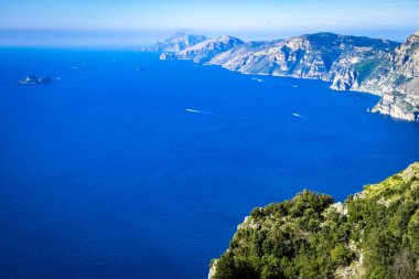 Positano ve Amalfi Coast Sentiero degli Dei - tanrıların yol üzerinden yürüyüş, Güney İtalya vurgulamak