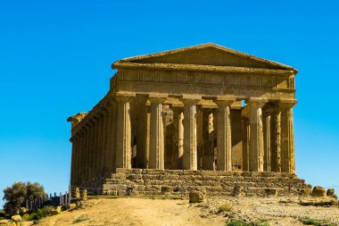 Concordia Yunan tapınağı, Agrigento, Sicilya, Italya tapınakları Vadisi parkında yer alan.