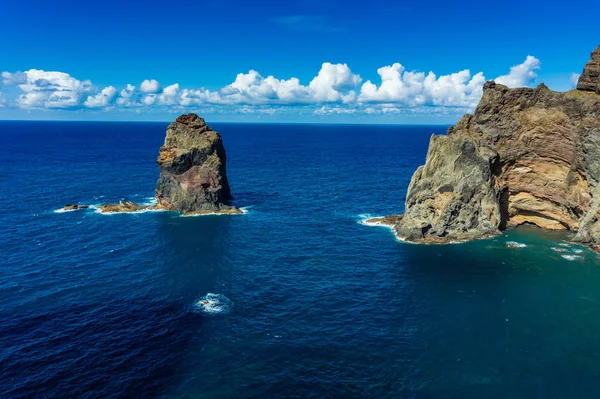 Rocky cliff on Ponta de Sao Lourenco, Madeira Island — Stock Photo, Image