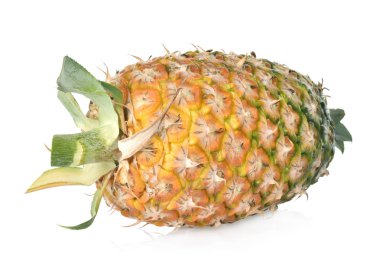  Beyaz arkaplanda izole edilmiş ananas