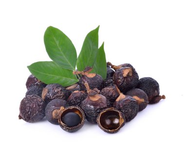 Beyaz arka plan üzerinde izole yeşil yaprakları ile Sabun somun