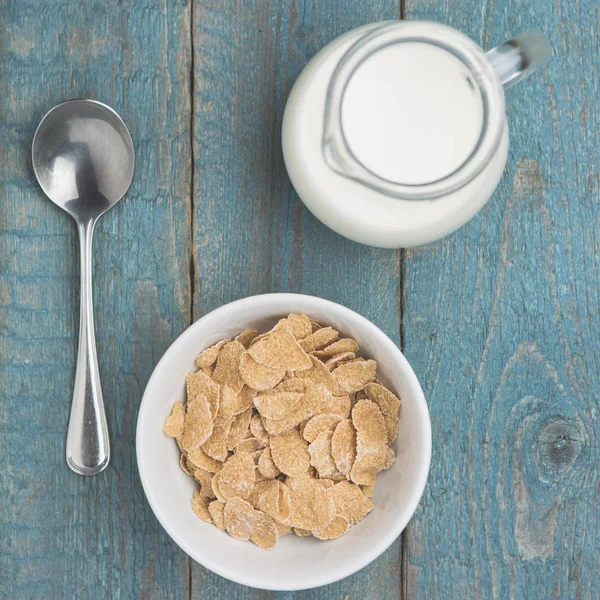 Corn Flakes White Bowl Jug Milk Blue Old Wooden Background — Stock Photo, Image