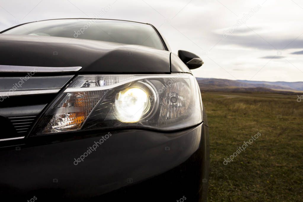 light from a car headlight