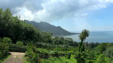 Moorea dağ yolu üst görünümünü kaydırma: Tahiti, Moorea, Fransız Polinezyası