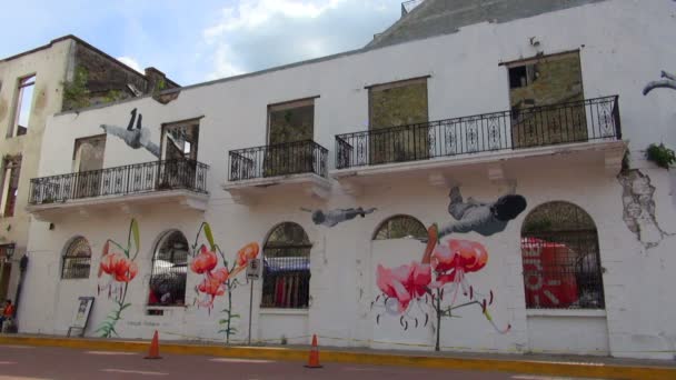 Opuszczone Mieszkanie Dwukondygnacyjne Został Odrestaurowany Dzieła Ściany Zostały Oczyszczone Odmalowane — Wideo stockowe