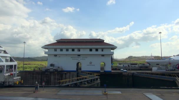 Prise Vue Constante Miraflores Locks White Building — Video