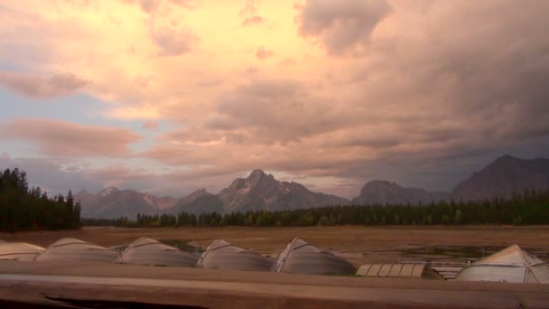 Zaman Atlamalı Atış Kurutulmuş Nehir Grand Teton Milli Parkı Ile — Stok video