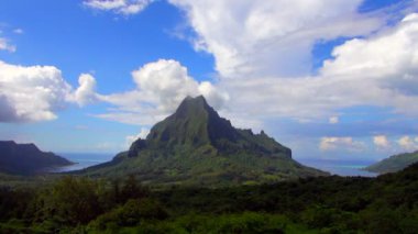 Fransız Polinezya dağ hala çekim: Tahiti, Moorea, Fransız Polinezyası