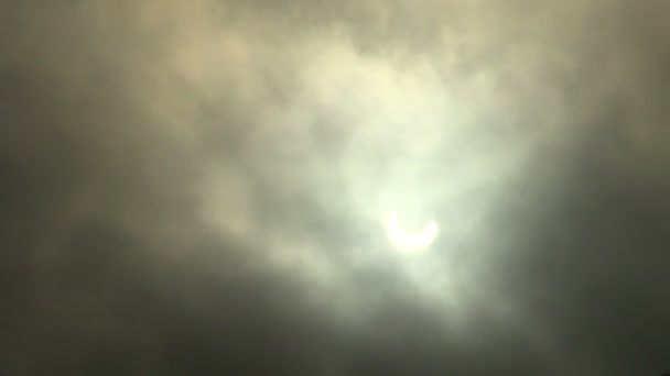 Zaman Atlamalı Eclipse Güneş Bulutlu Los Angeles Amerika Birleşik Devletleri — Stok video
