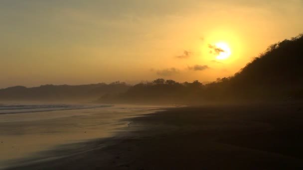 Hermosa Puesta Sol Panamá Cálidas Olas Blancas — Vídeo de stock