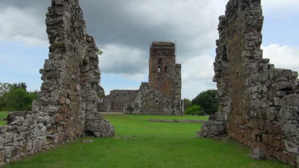 Steady Shot Three Tall Structures Panama City Ruins — Stock Video