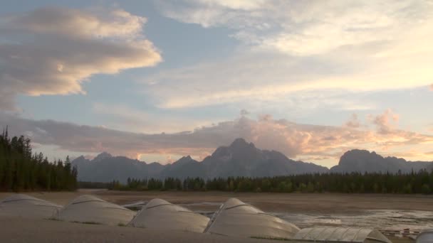 Tid Förflutit Vidvinkel Skott Vita Inverterad Båtar Grand Teton National — Stockvideo