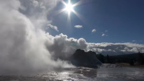 Floor Shot Yellowstone National Park Geyser White Steam Blowing — Stock Video