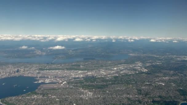 Largura Erguendo Acima Das Nuvens Seattle Eua Ver Cidade — Vídeo de Stock