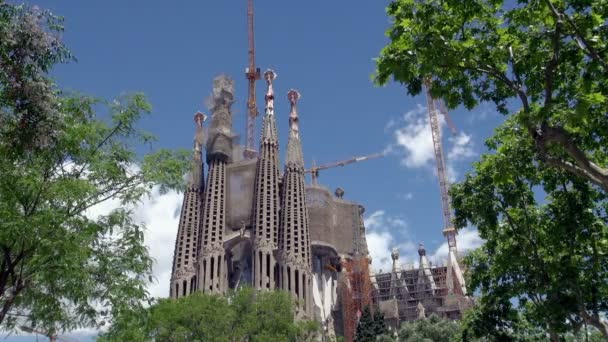 Incredibile Vista Della Grand Sagrada Familia Chiesa Spagna Lontano — Video Stock