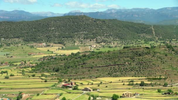 Las Pequeñas Casas Cardona España Valle Con Las Colinas Las — Vídeo de stock