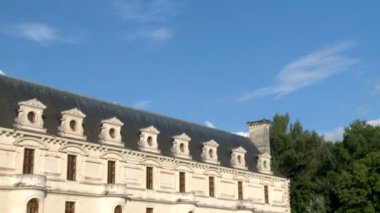 Pan: Mimari tasarım, Chateau de kuruluşundan gösterilen Chenonceau şaşırtıcı
