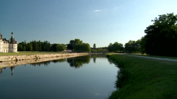 Pan Zleva Doprava Grand Pohled Krásného Chateau Chambord Jasného Slunečného — Stock video