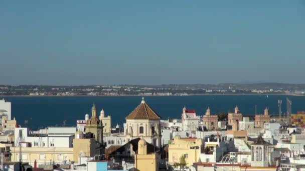 Vista Ciudad Cádiz España Día Soleado Mostrando Iglesia San Francisco — Vídeos de Stock