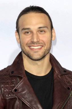 Los Angeles - 23 Mayıs: Ryan Guzman, Regal La 