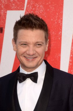 Los Angeles - Haziran 7: Jeremy Renner Village Theater 7 Haziran 2018 yılında Westwood, Ca üzerinde 