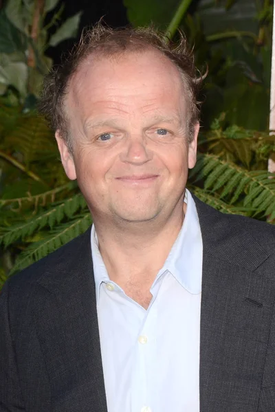 Los Angeles Jun Toby Jones Jurassic World Koninkrijk Gedaald Juni — Stockfoto