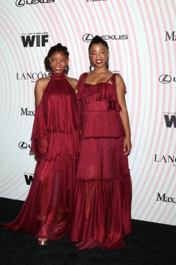 Los Angeles - 13 Haziran: Chloe Bailey, Halle Bailey adlı Film 2018 kristal kadınlarda + Lucy Ödülleri'nde Beverly Hills, Ca üzerinde 13 Haziran 2018 Beverly Hilton Otel