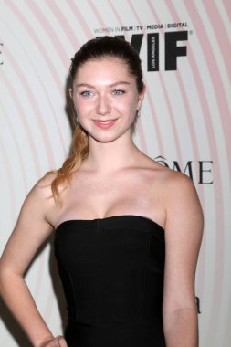 Los Angeles - 13 Haziran: Isabella Blake-Thomas adlı Film 2018 kristal + Lucy Ödülleri'nde Beverly Hills, Ca üzerinde 13 Haziran 2018 Beverly Hilton Otel kadınlarda